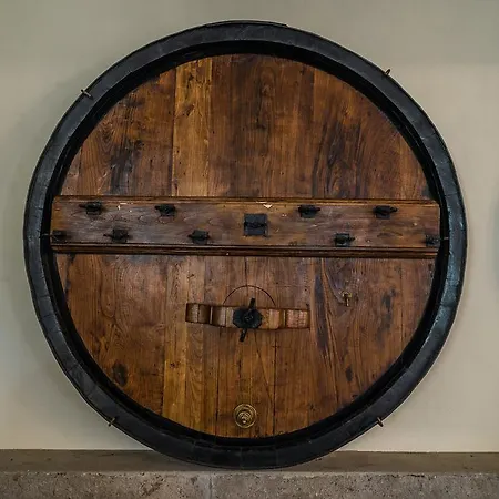 Гостевой дом The Old Cellar House