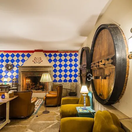 Гостевой дом The Old Cellar House